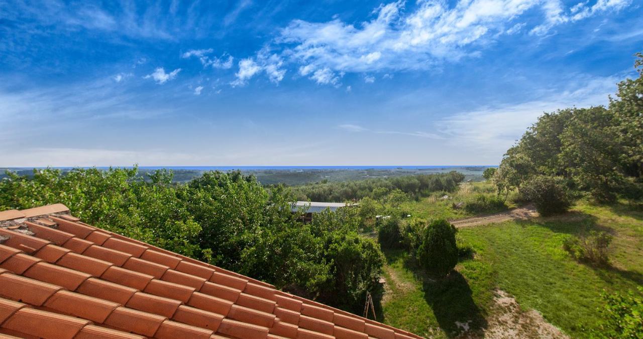 Rooms Agroturizam Romano Buje Exterior foto