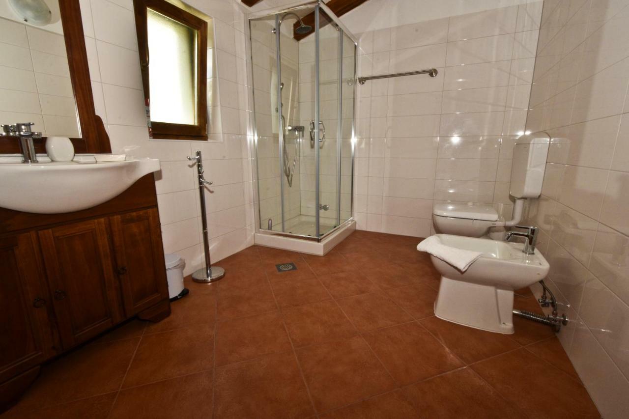 Rooms Agroturizam Romano Buje Exterior foto