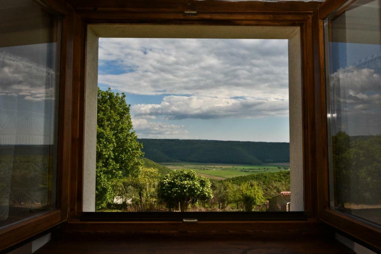 Rooms Agroturizam Romano Buje Exterior foto
